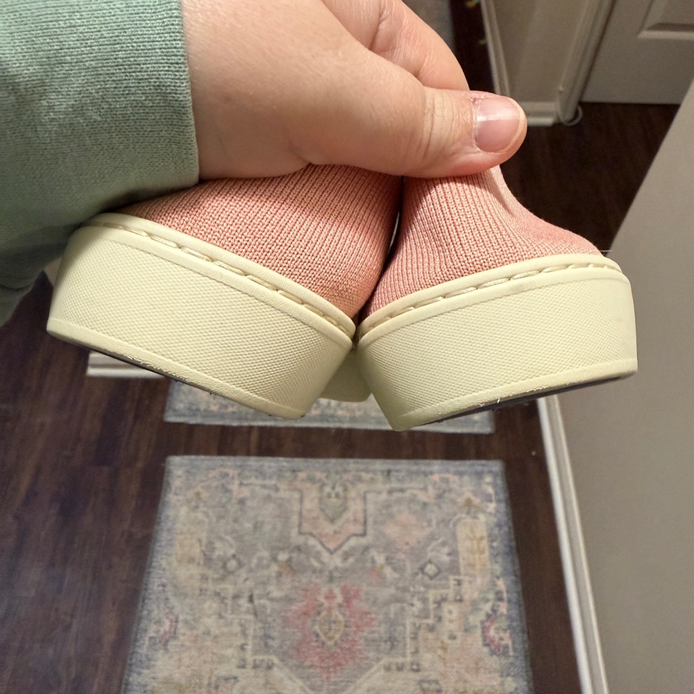 Rothy’s The Original Slip-On Sneaker – Size 7.5 – Blush Pink - Picture 11 of 12